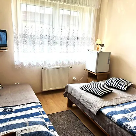 Pokoje Goscinne Bednarscy Сasa de vacaciones *